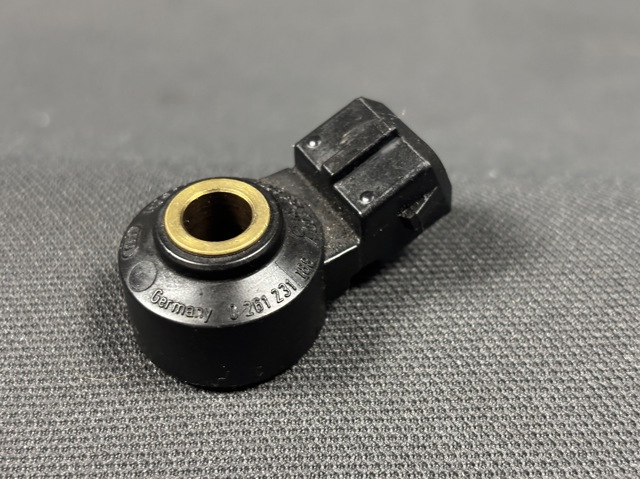 Датчик детонации Mercedes Sprinter 2 3-t