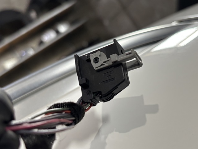 A0525451030 MERCEDES купить в Ровно