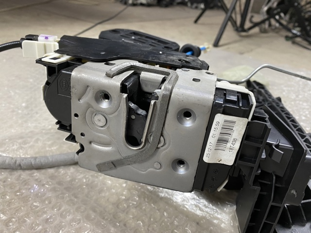 A0997202201 MERCEDES Замок двери передней правой купить в Одесса
