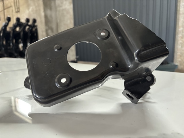 A1643210140 MERCEDES купить в Украина