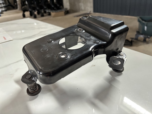 A1643210140 MERCEDES купить в Одесса