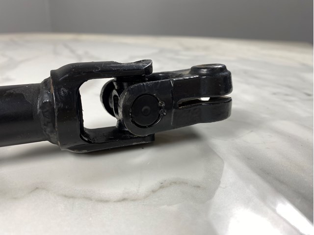 A1644600010 MERCEDES Вал рулевой колонки нижний купить в Ужгород