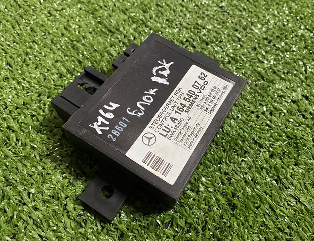 Блок системы контроля давления в шинах A1645400762 MERCEDES