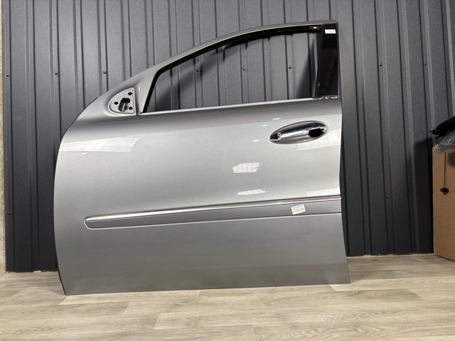 Дверь передняя, левая A1647200905 MERCEDES