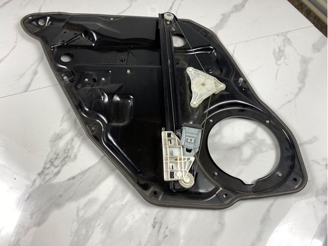 A1647300479 MERCEDES Механизм стеклоподъемника двери задней правой купить в Житомир