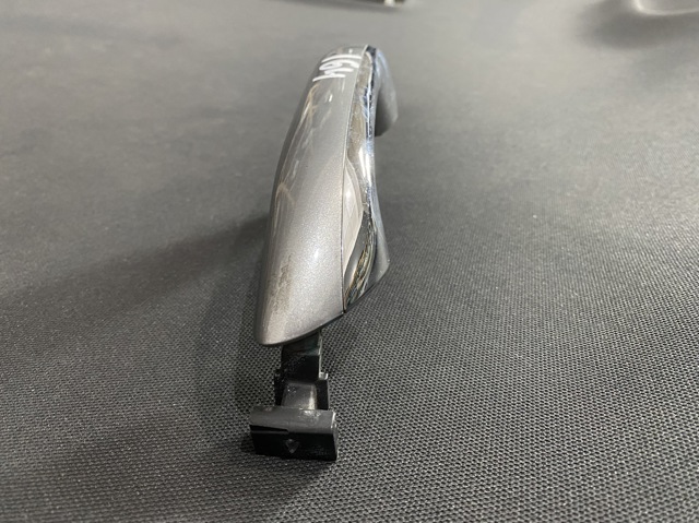 MERCEDES A1647600670 Ручка двери передней наружная правая в наличии Харьков