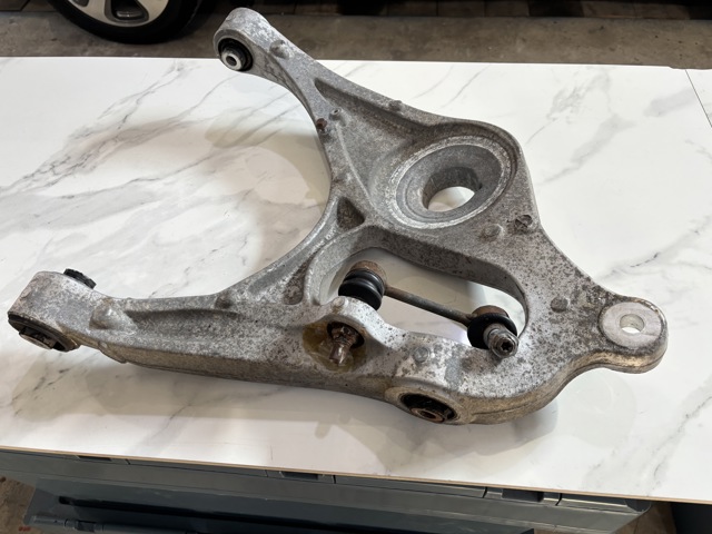 A1663501006 MERCEDES Рычаг задней подвески нижний правый купить в Каменское