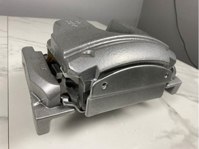 MERCEDES A1664210481 Суппорт тормозной передний правый в наличии Одесса