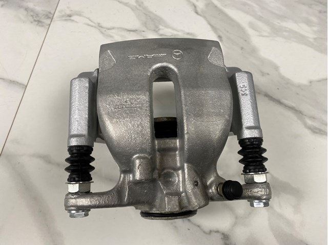 MERCEDES A1664230681 Суппорт тормозной задний правый в наличии Ирпень