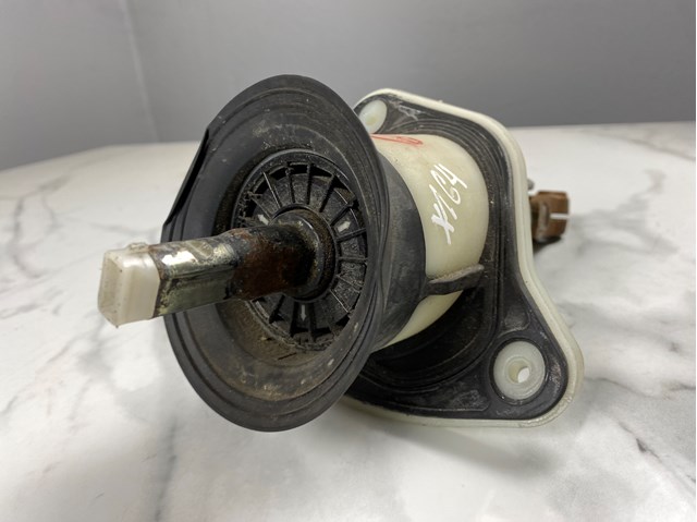 A1664600237 MERCEDES купить в Хмельницкий