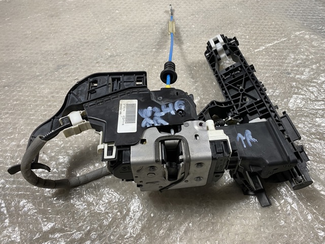 Внутренний дверной замок A1667200435 MERCEDES