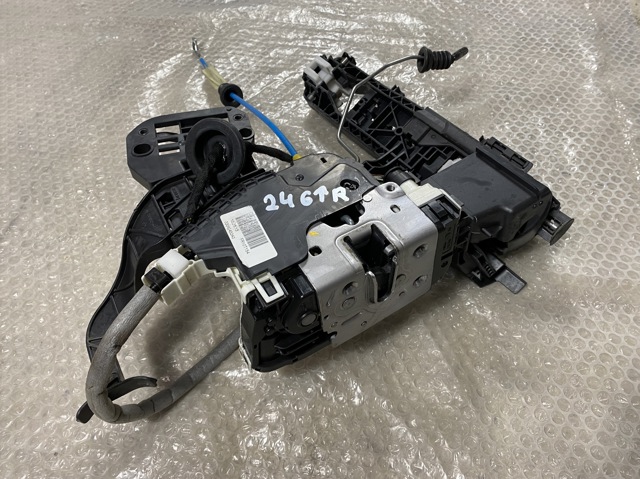 A1667200635 MERCEDES Замок передней правой двери купить в Одесса
