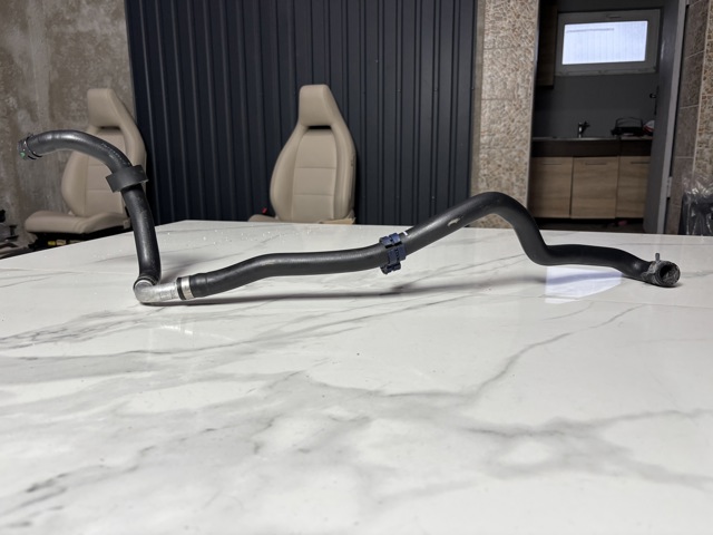 Шланг термостата A1668300696 MERCEDES