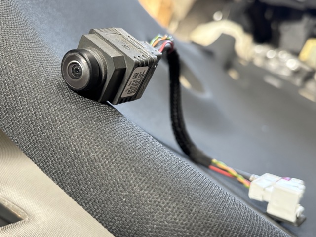 Камера заднего вида A1669058002 MERCEDES