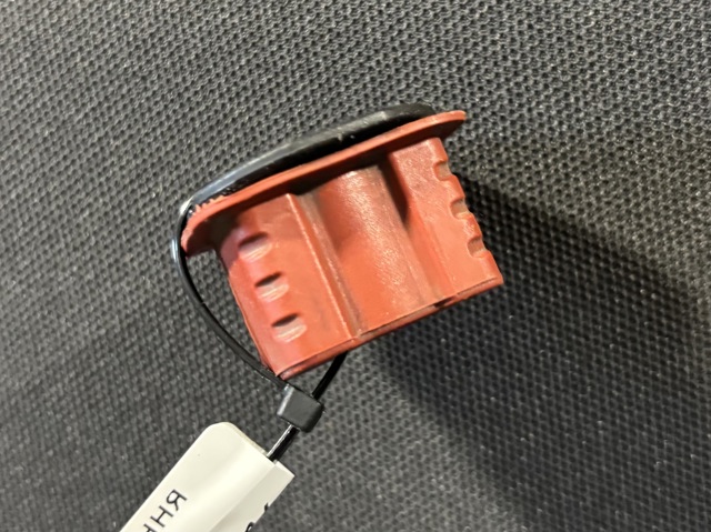 Подушка крепления радиатора верхняя A1695040114 MERCEDES