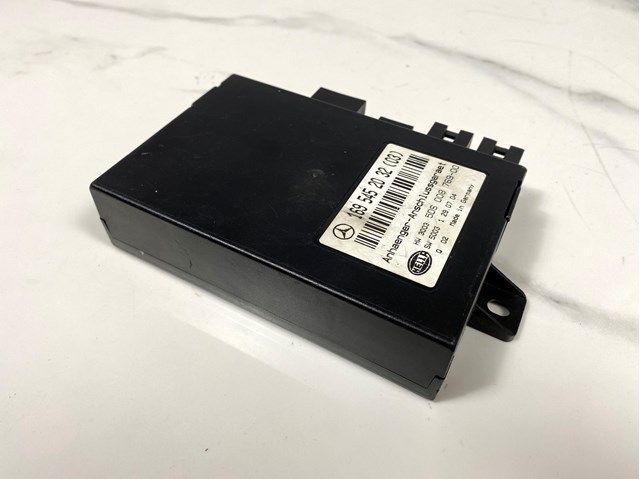 Компьютер двигателя A1695452032 MERCEDES