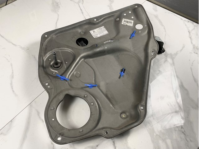 MERCEDES A1697300279 в наличии Кривой Рог