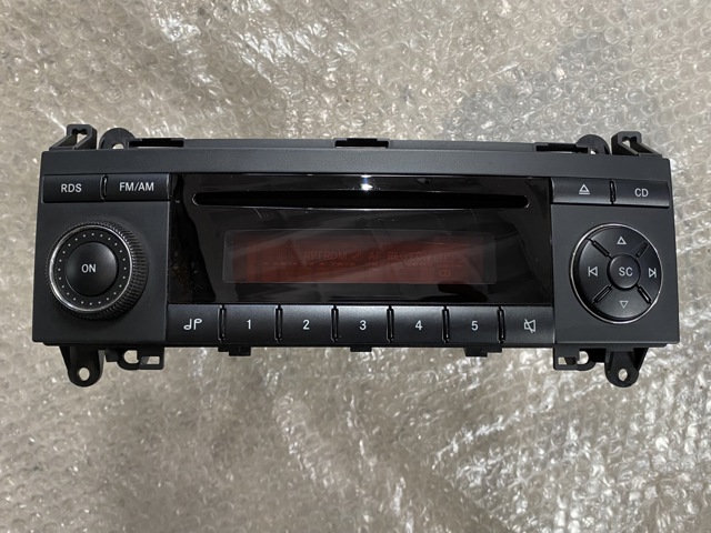 Радиоприемник A1698200086 MERCEDES