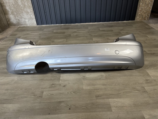 Задний бампер A1698851725 MERCEDES