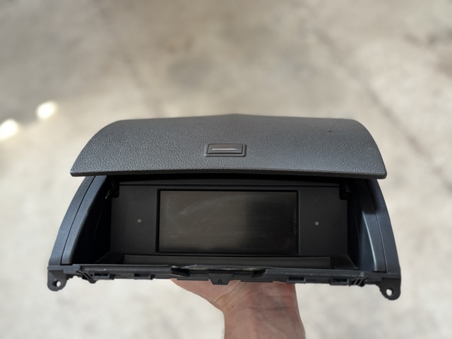 Дисплей бортового компьютера A2048204297 MERCEDES