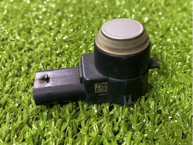 Датчик сигнализации парковки (парктроник), передний боковой A2125420018 MERCEDES