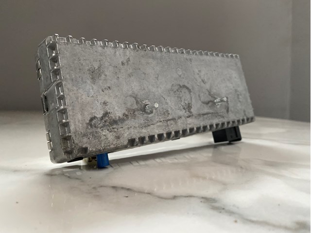 MERCEDES 2128705689 в наличии Чернигов