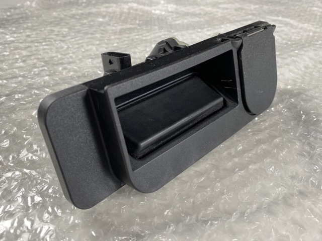 Ручка ляды, наружная A2227500893 MERCEDES
