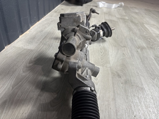 MERCEDES 2464604400 Рулевая рейка в наличии Киев