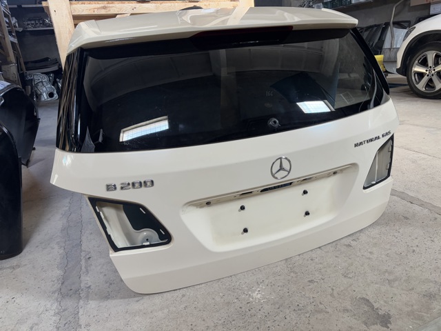 MERCEDES A2467400105 Ляда в наличии Павлоград