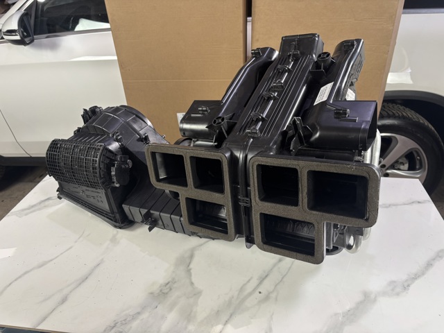 A2468307900 MERCEDES купить в Днепр