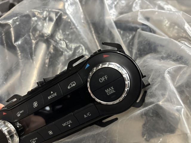 MERCEDES A2469000815 Блок управления режимами отопления/кондиционирования в наличии Одесса