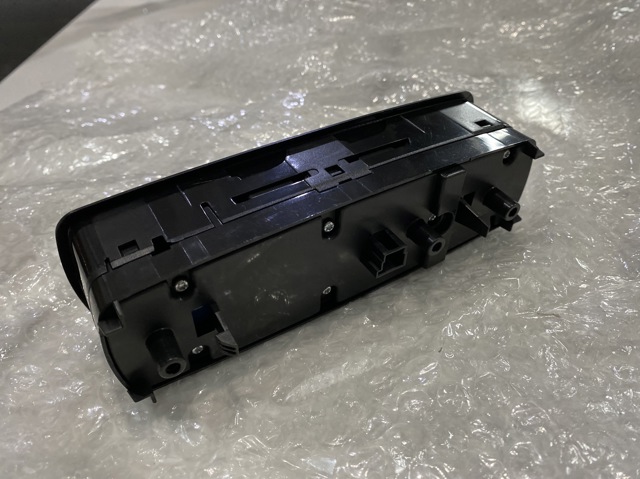 MERCEDES A25183005909051 Кнопочный блок управления стеклоподъемником передний левый в наличии Украина