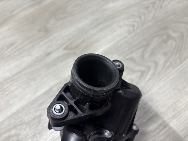 MERCEDES A2702000615 Термостат в наличии Ужгород