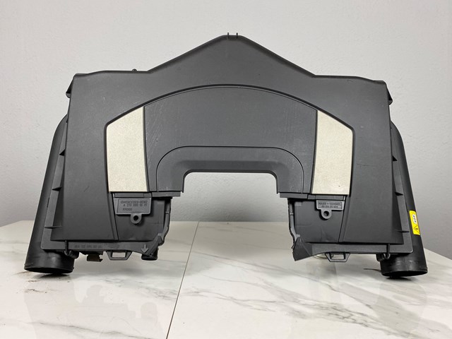  Корпус воздушного фильтра A2730901001 MERCEDES