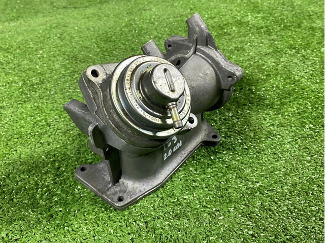 Клапан EGR, рециркуляции газов A6401401160 MERCEDES