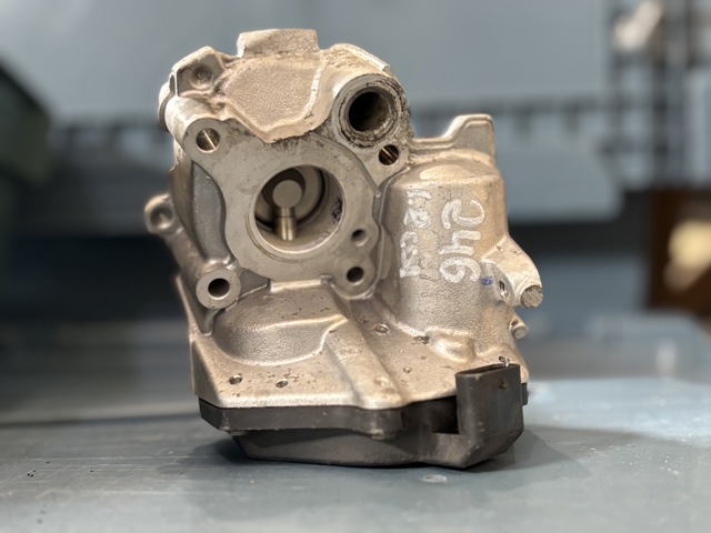 MERCEDES A6511400360 Клапан EGR рециркуляции газов в наличии Ужгород