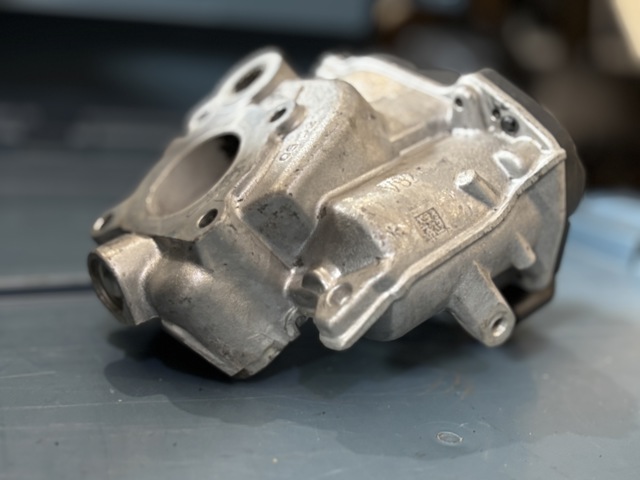 A6511400360 MERCEDES Клапан EGR рециркуляции газов купить в Сумы