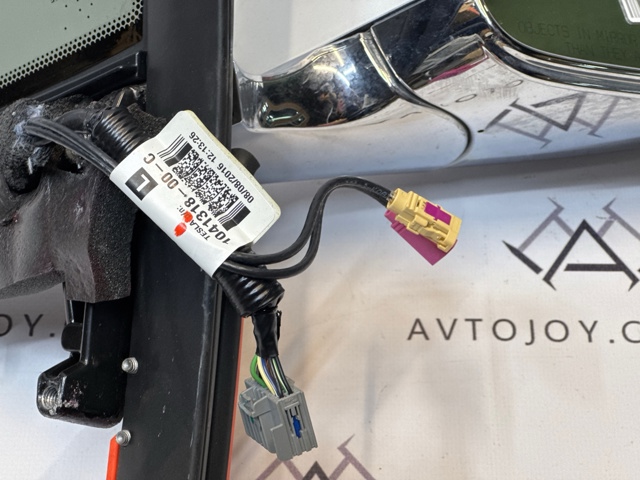 104131800C TESLA Правое зеркало купить в Ужгород