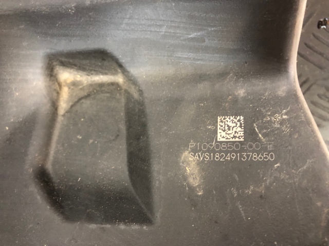 Бачок омывателя стекла 109085000F TESLA