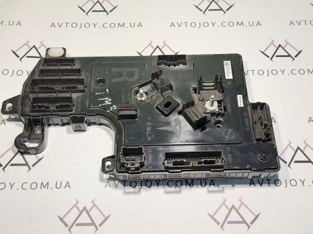 TESLA 110034032I в наличии Черновцы