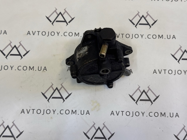 Насос вакуумный 14650VK500 NISSAN
