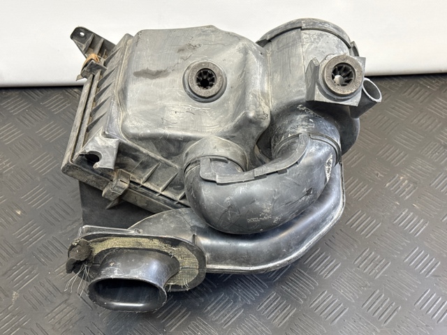 16500EC00A NISSAN Корпус воздушного фильтра купить в Хмельницкий