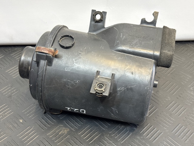  Корпус воздушного фильтра 16500VK500 NISSAN