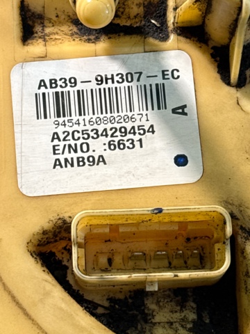 Насос погружной в баке 1749366 FORD