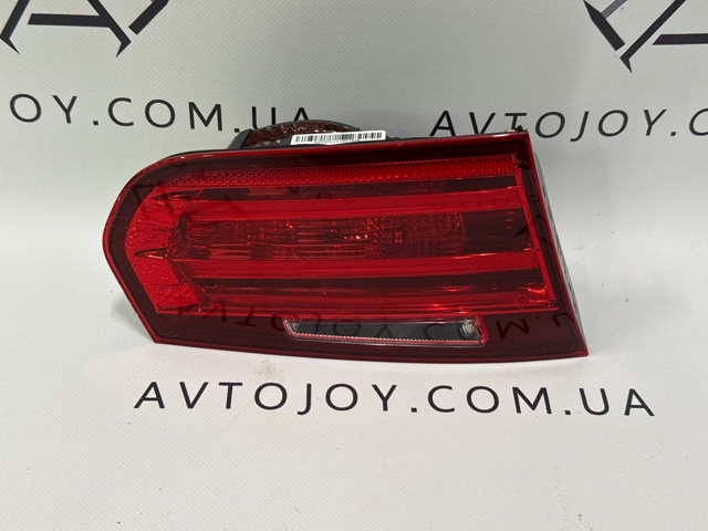 Задняя левая внутренняя фара 18361112 BMW