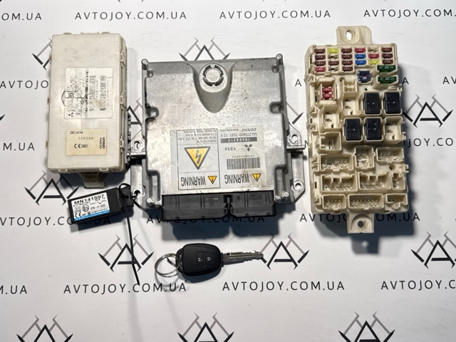 Компьютер двигателя 1860A213 MITSUBISHI
