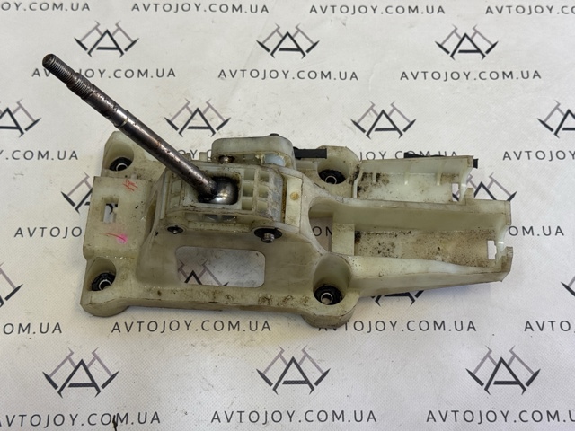 Механизм переключения передач 2450A023 MITSUBISHI