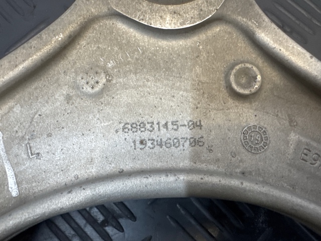 31106883115 BMW Рычаг передней подвески верхний левый купить в Черновцы
