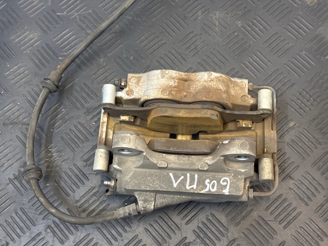 BMW 34116883483 Суппорт тормозной передний левый в наличии Черкассы