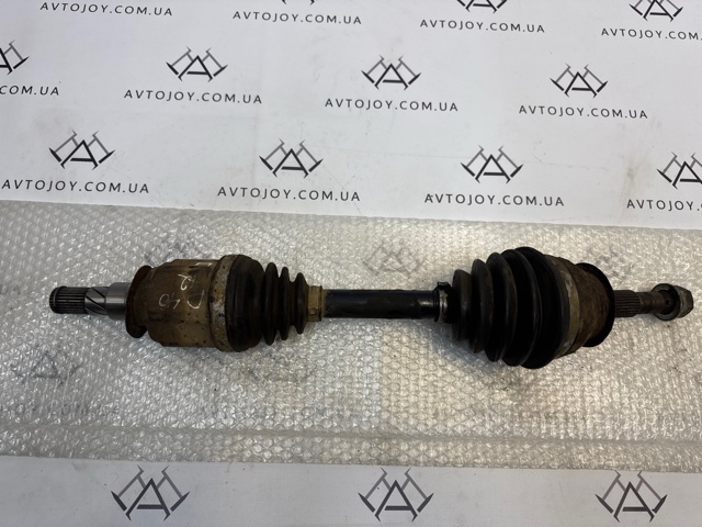 Ось передняя в сборе 39100EB300 NISSAN